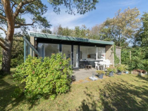 Seaside bungalow with terrace